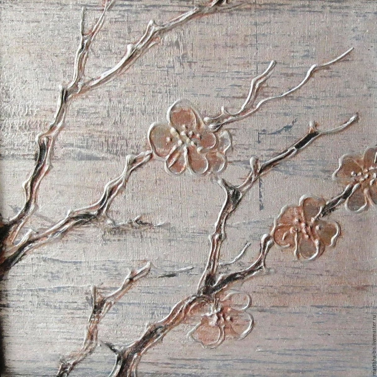 Барельеф ветка Сакуры