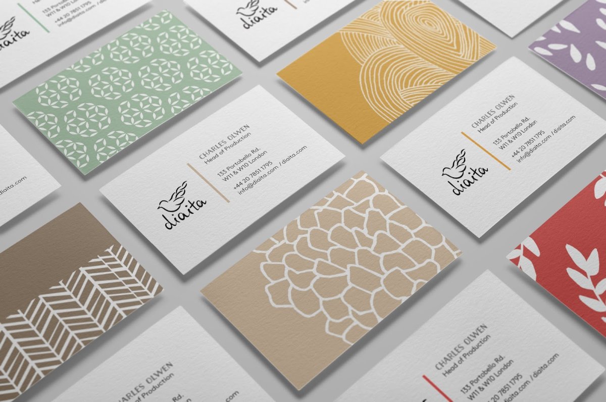 Бежевые стильные визитки