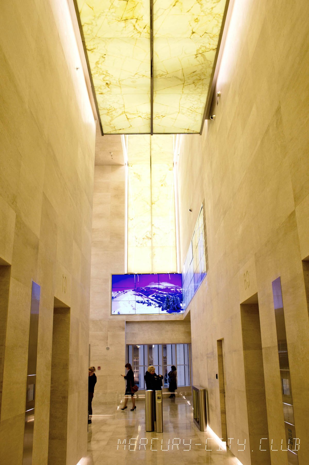 Вестибюль башни Меркурий