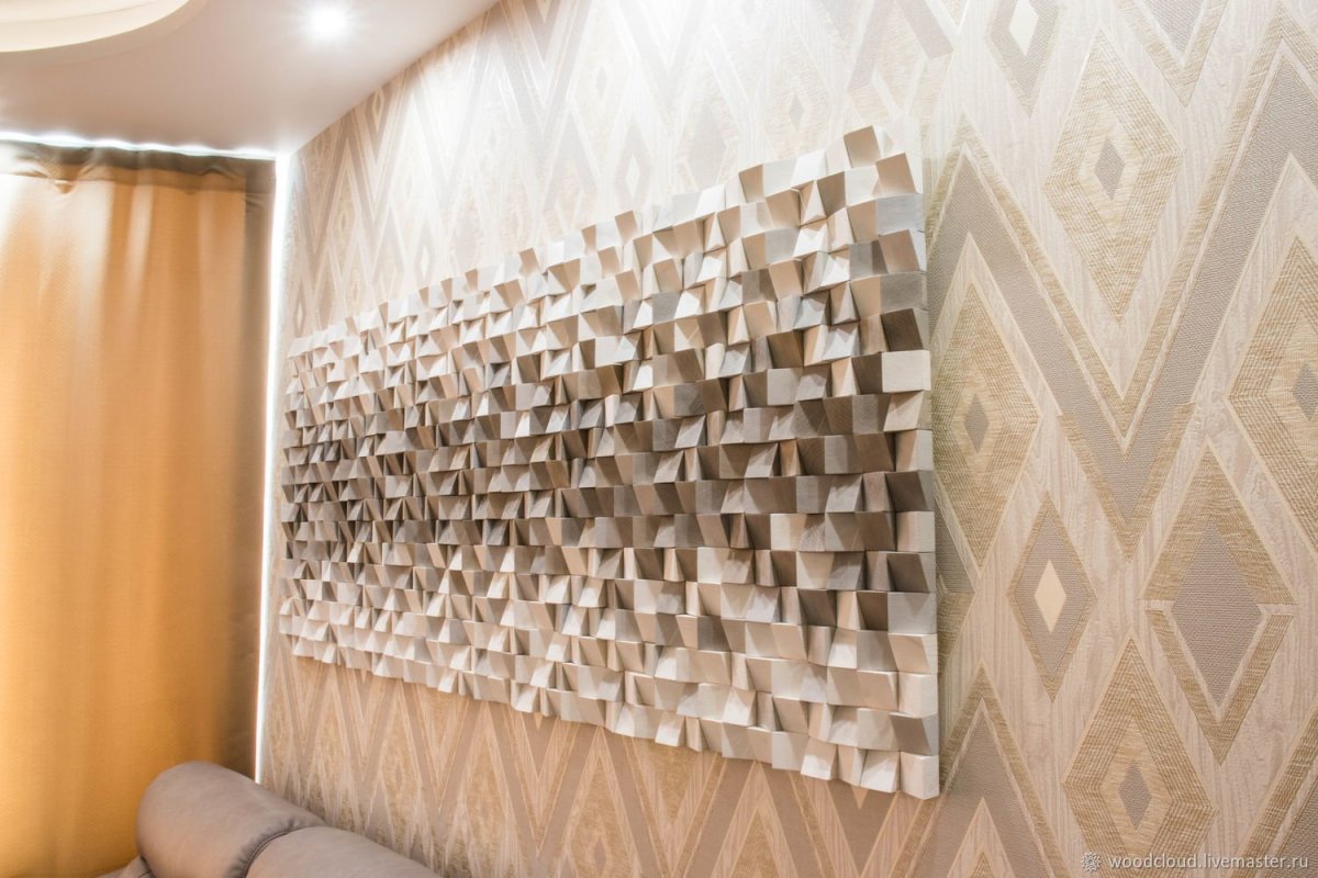 Панно из деревянных брусков