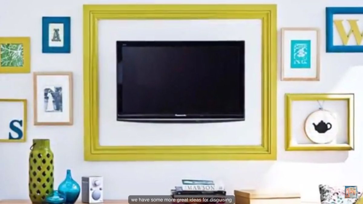 Телевизор в багетной раме