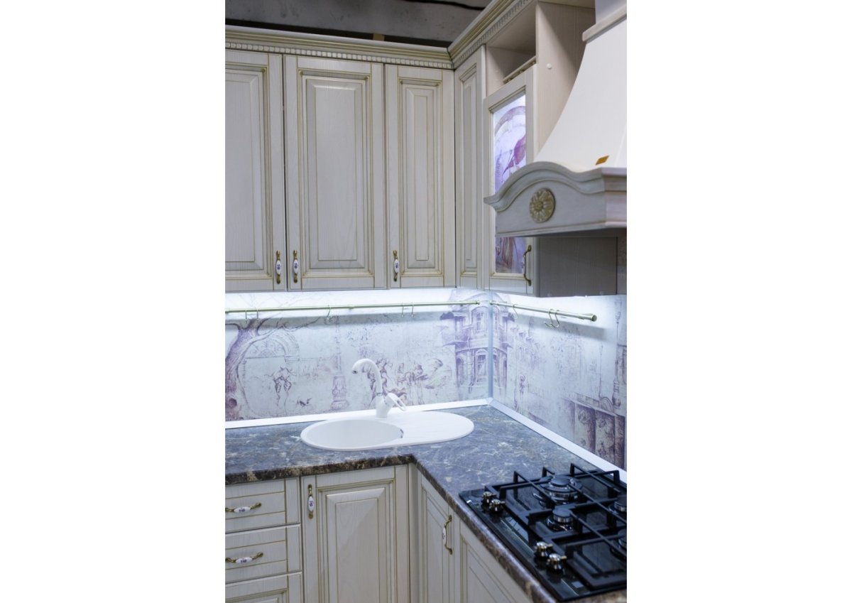 Столешница Королевский опал 183 в интерьере