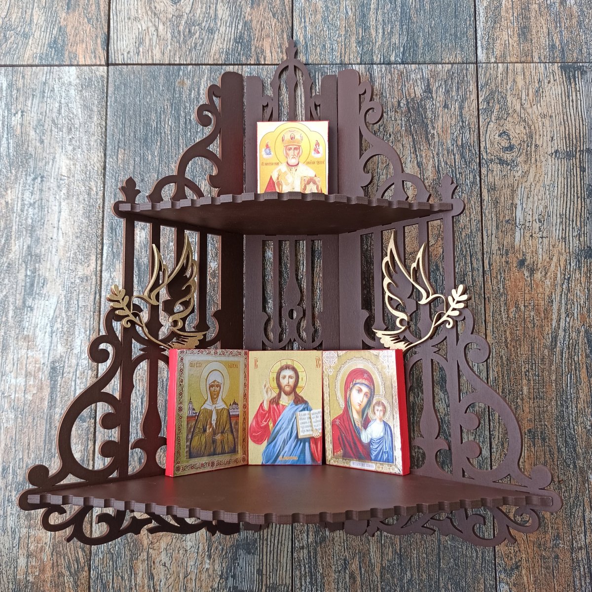 Полка под иконки