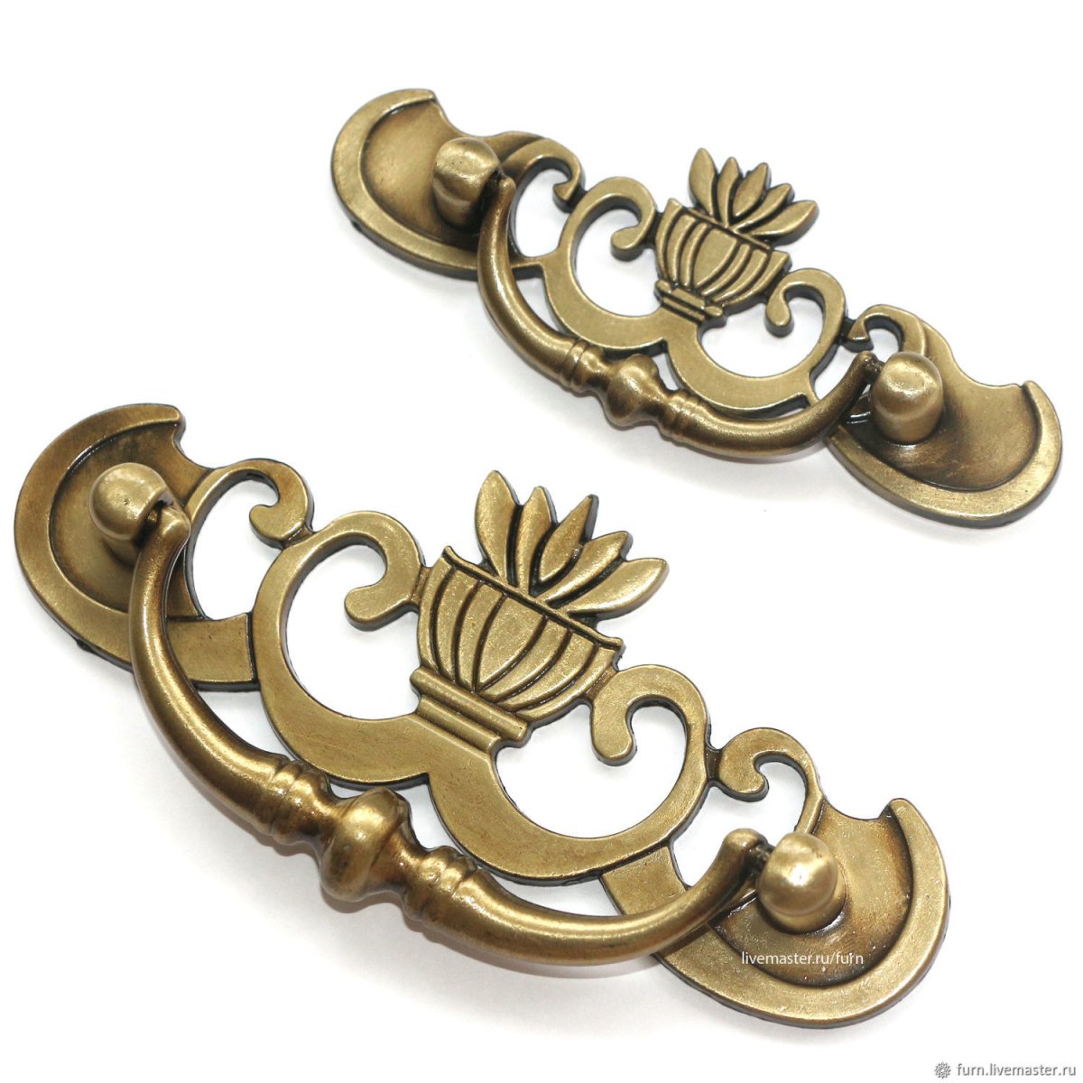 Фурнитура для классических дверей