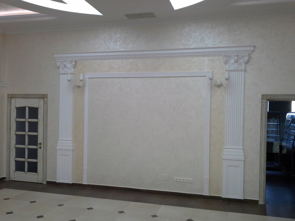 Гипсовые колонны для внутренней отделки