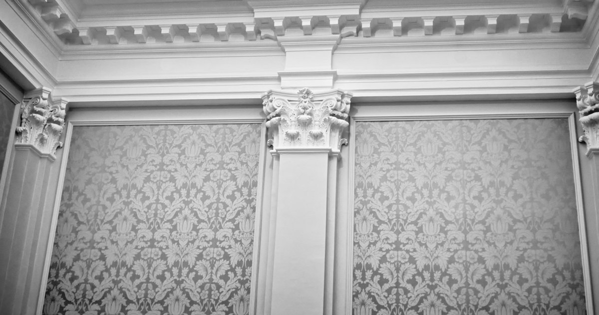 Полуколонны из полиуретана