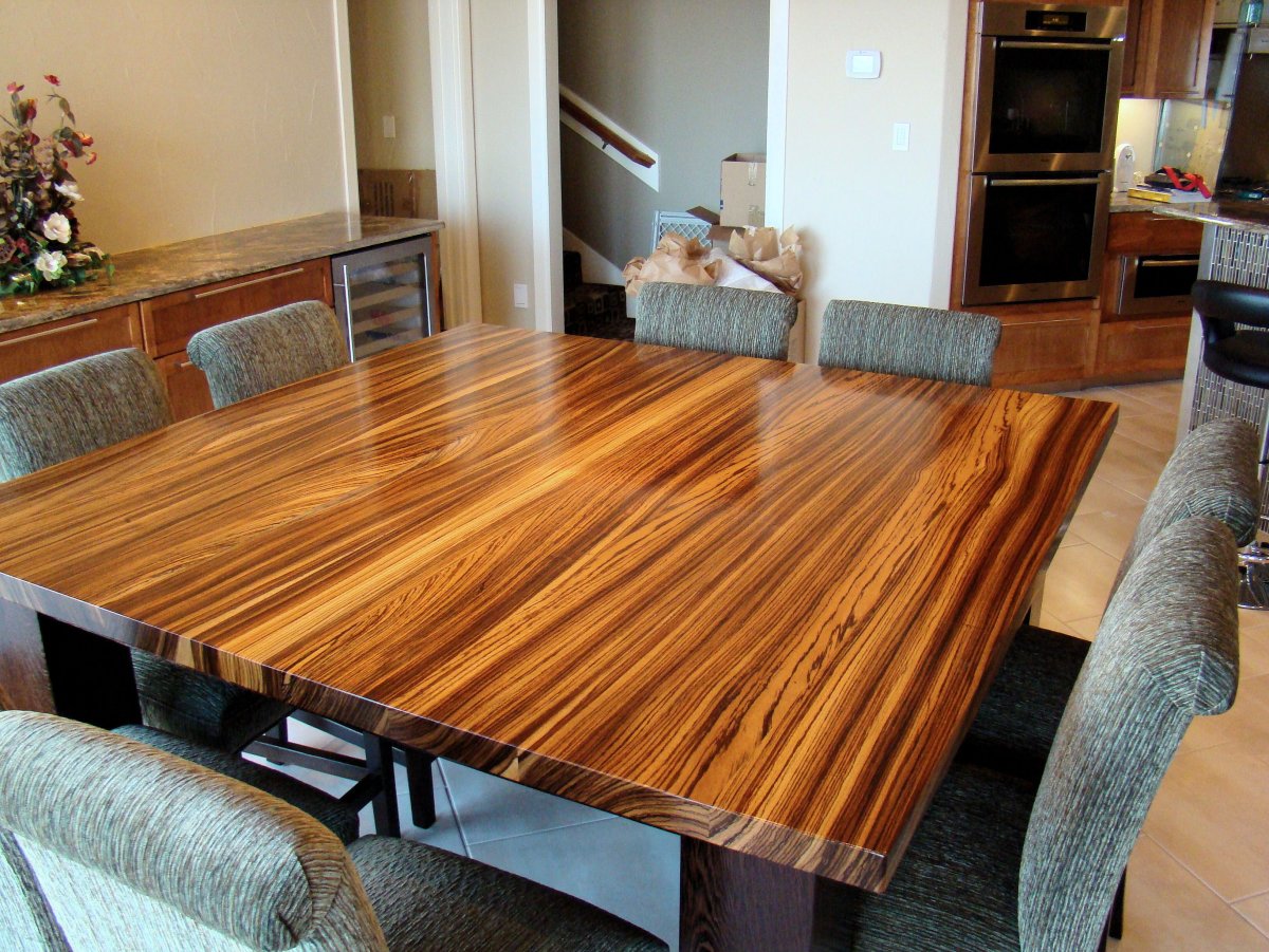 Стол из массива большой берёзовый