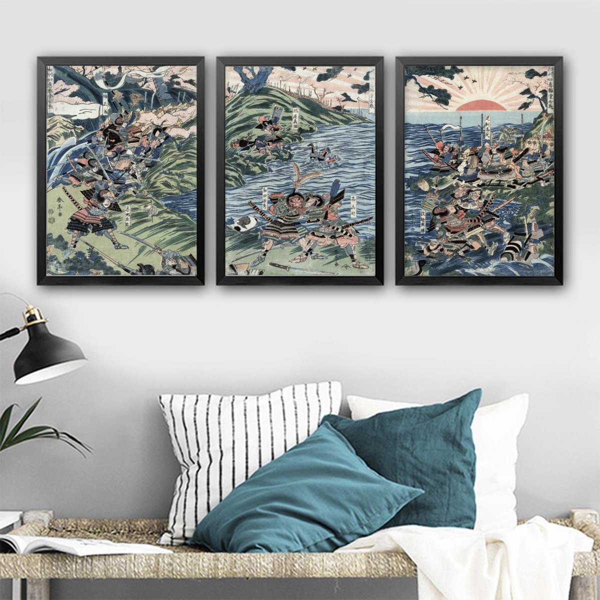 Панно с китайскими иероглифами