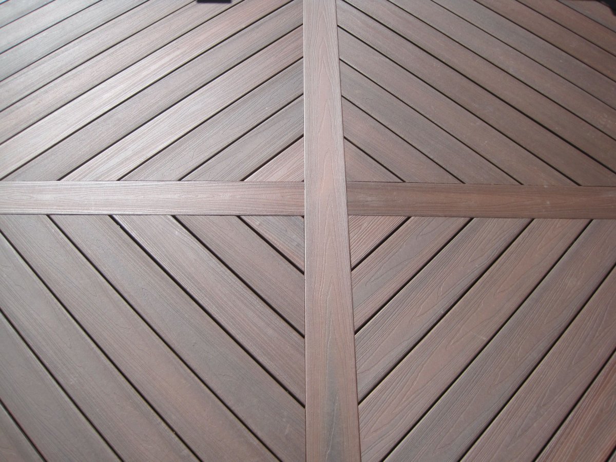 Отделка вагонкой елочкой