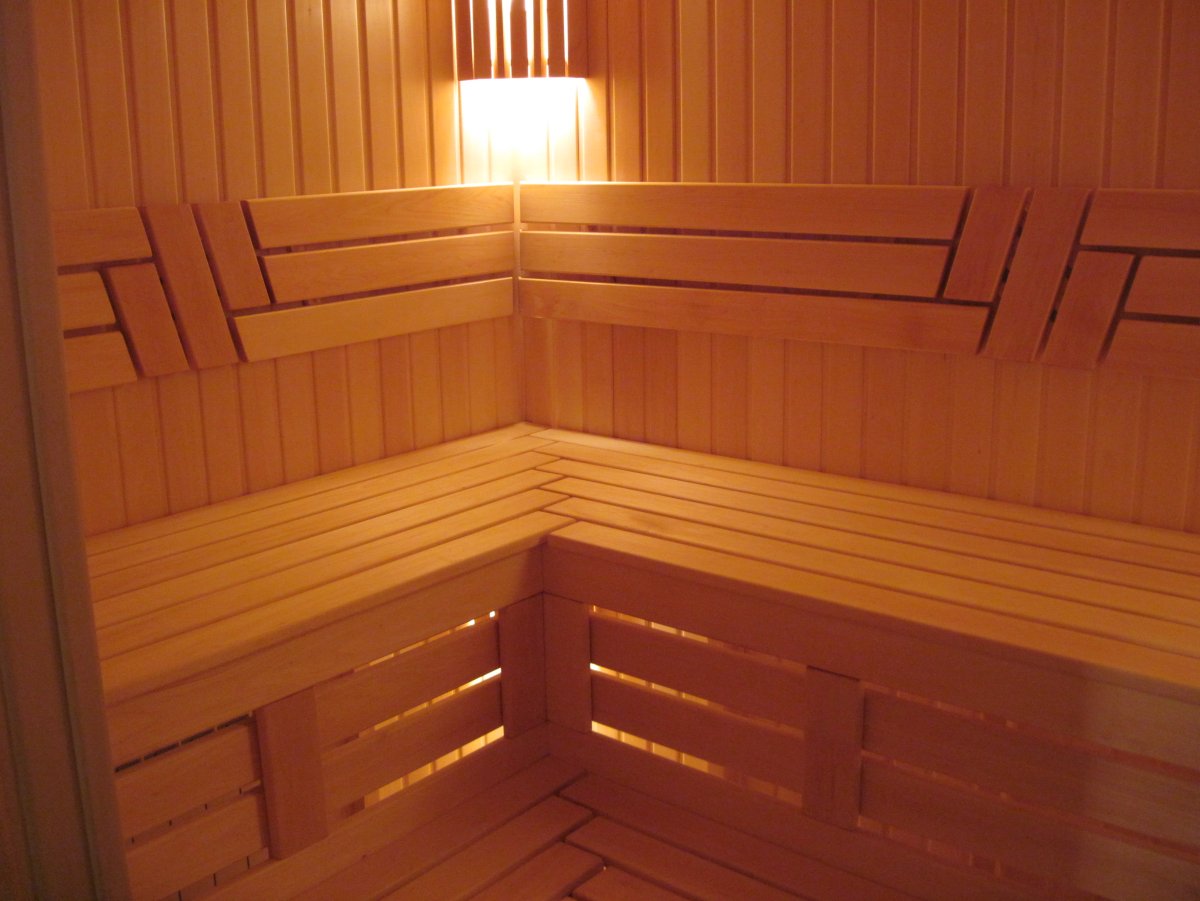 Полок в парилке