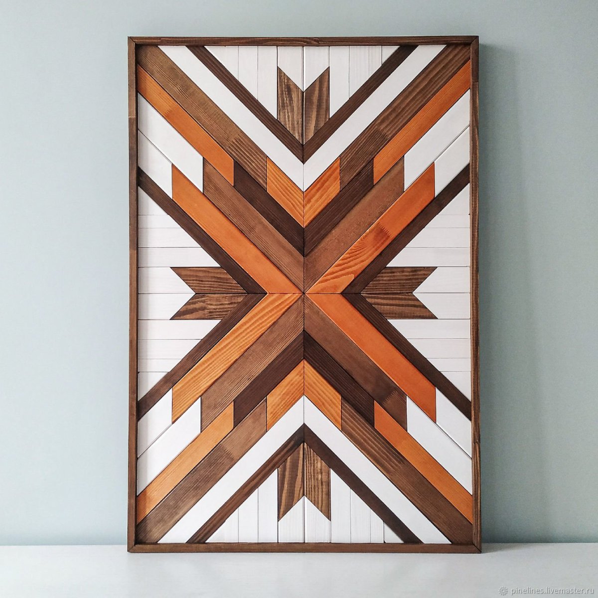 Деревянное панно горы