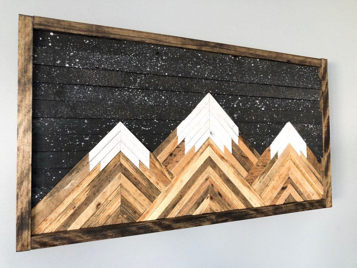 Панно из дерева на стену горы