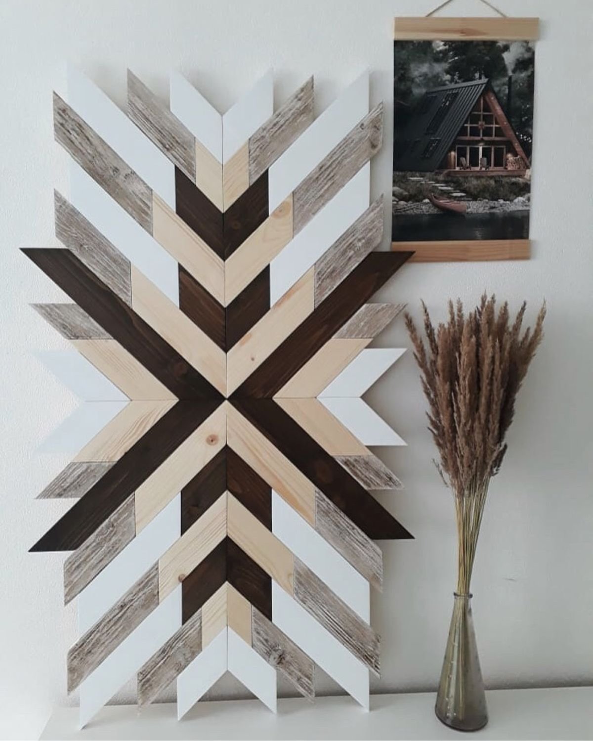 Деревянное панно горы