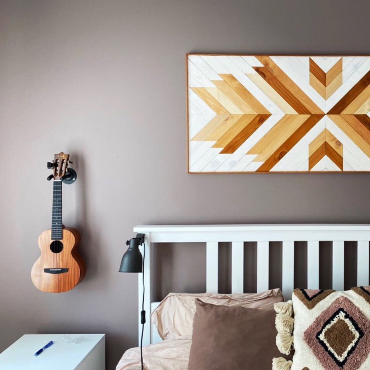 Панно из дерева горы