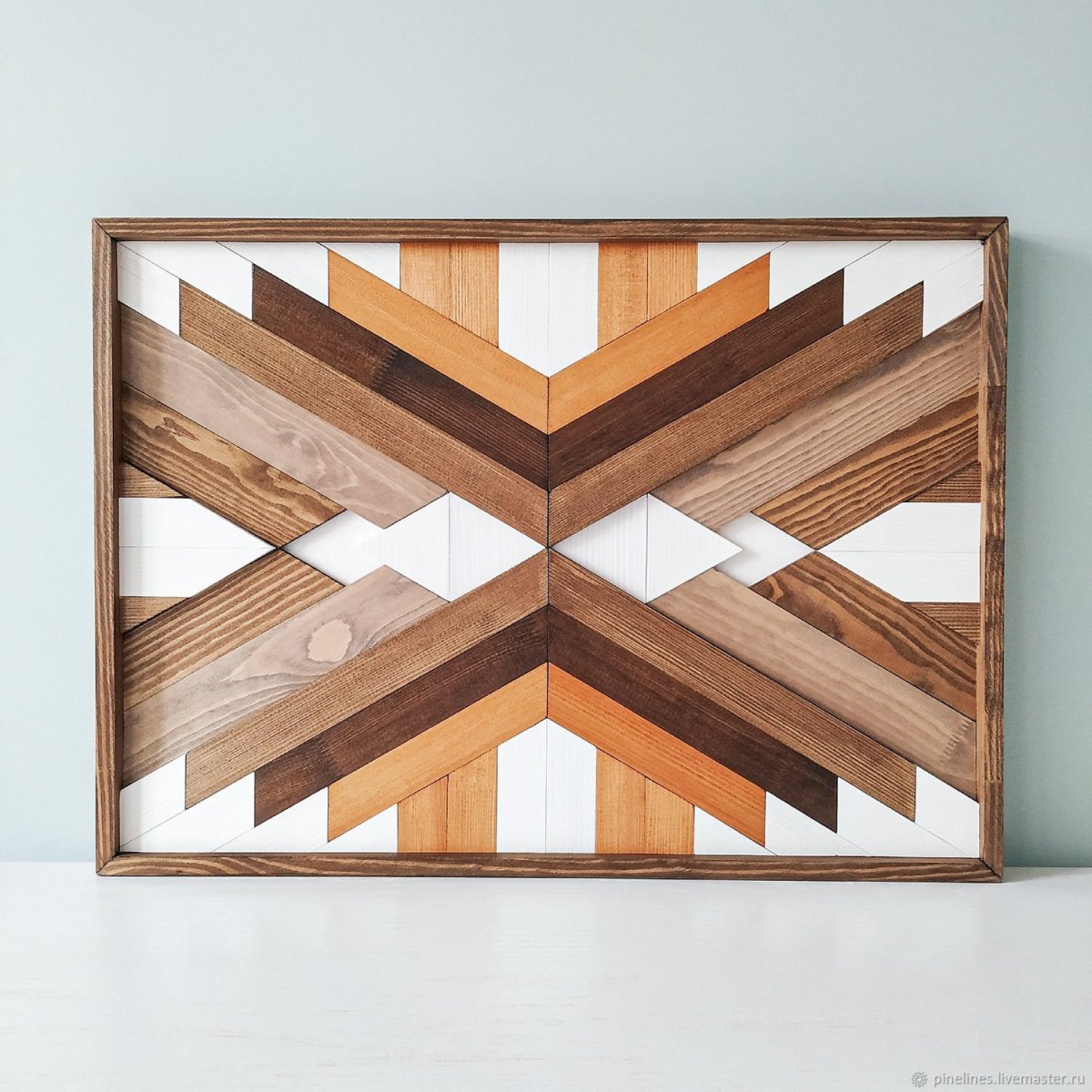 Панно из дерева горы