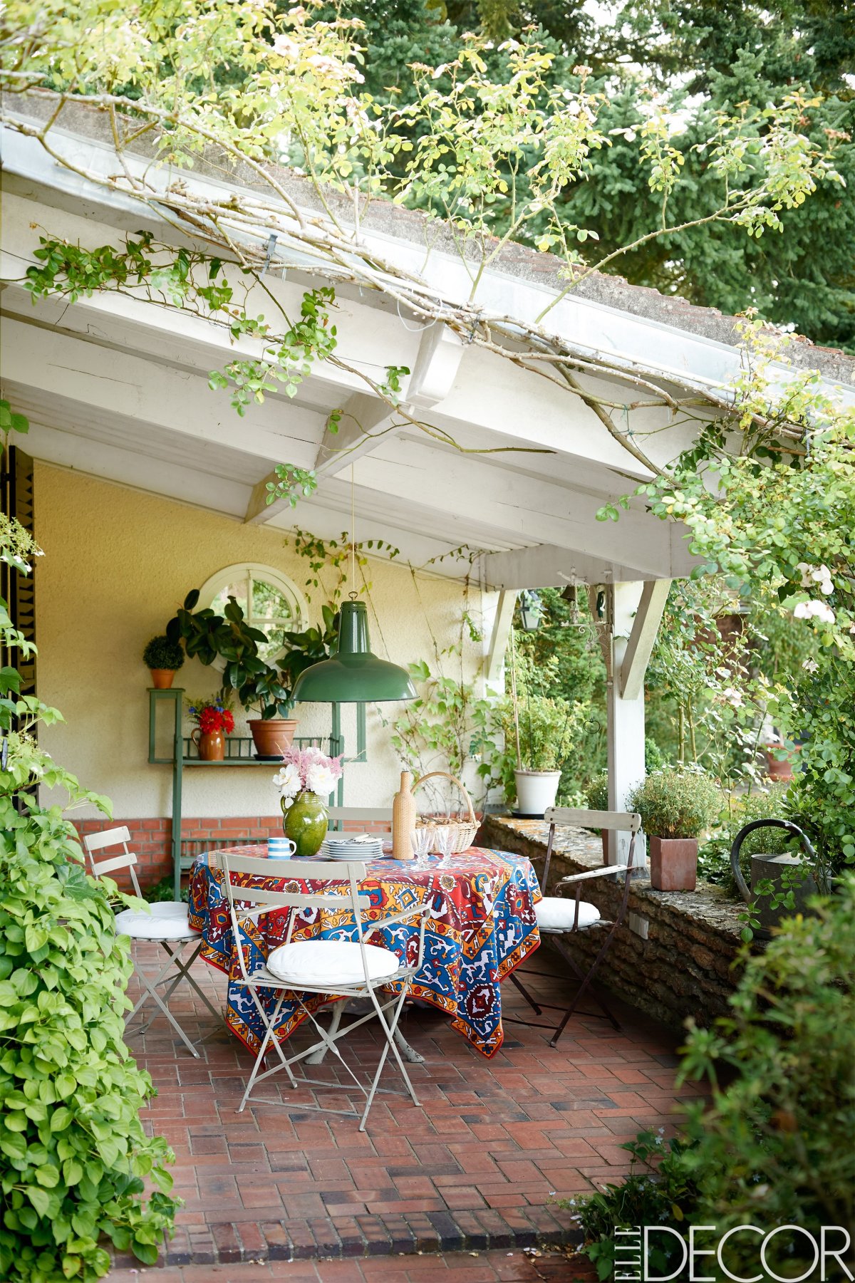Патио и сад в Прованс стиле