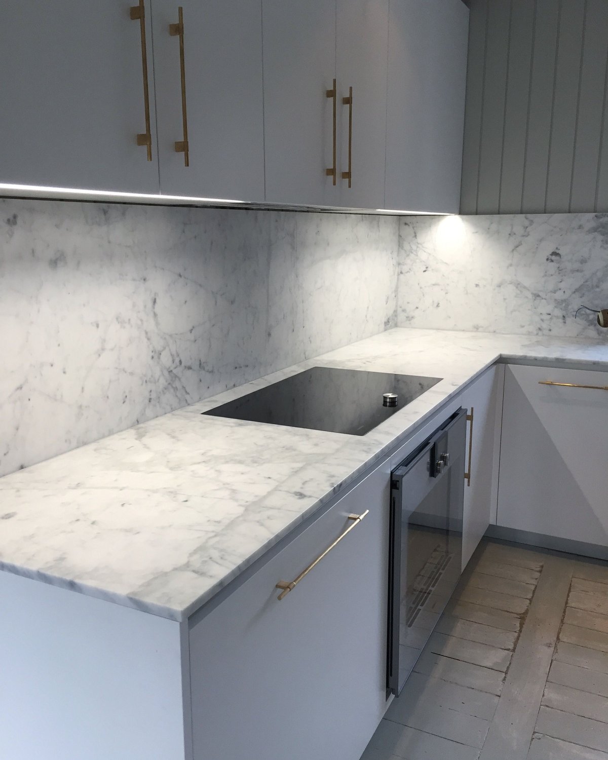 Мрамор Carrara White