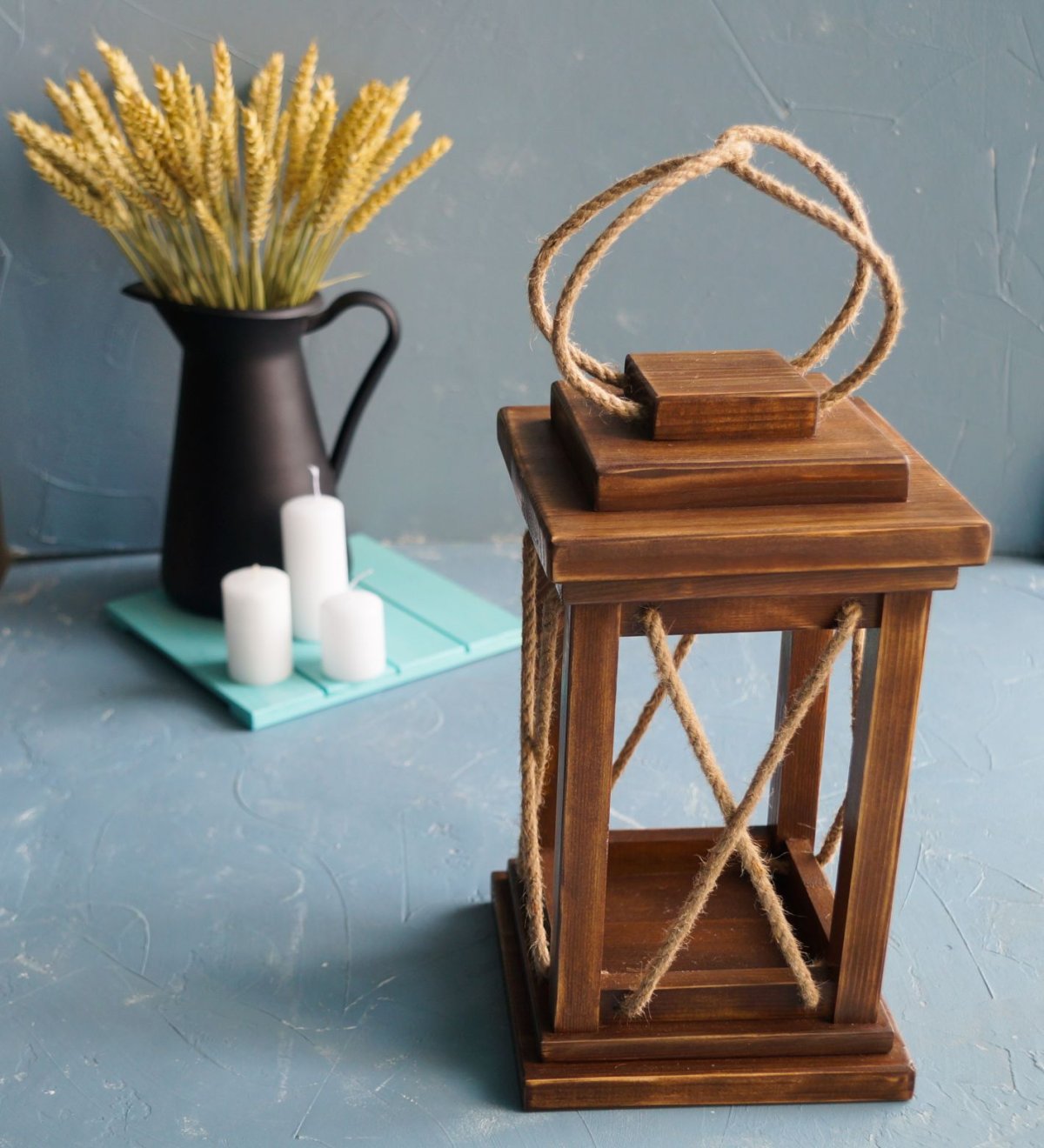 Деревянные фонари для декора