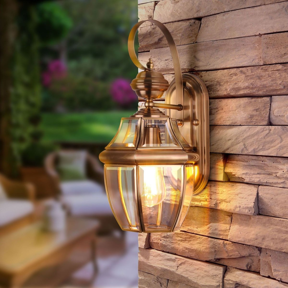 Уличный настенный светильник 1032 Chatel d медь