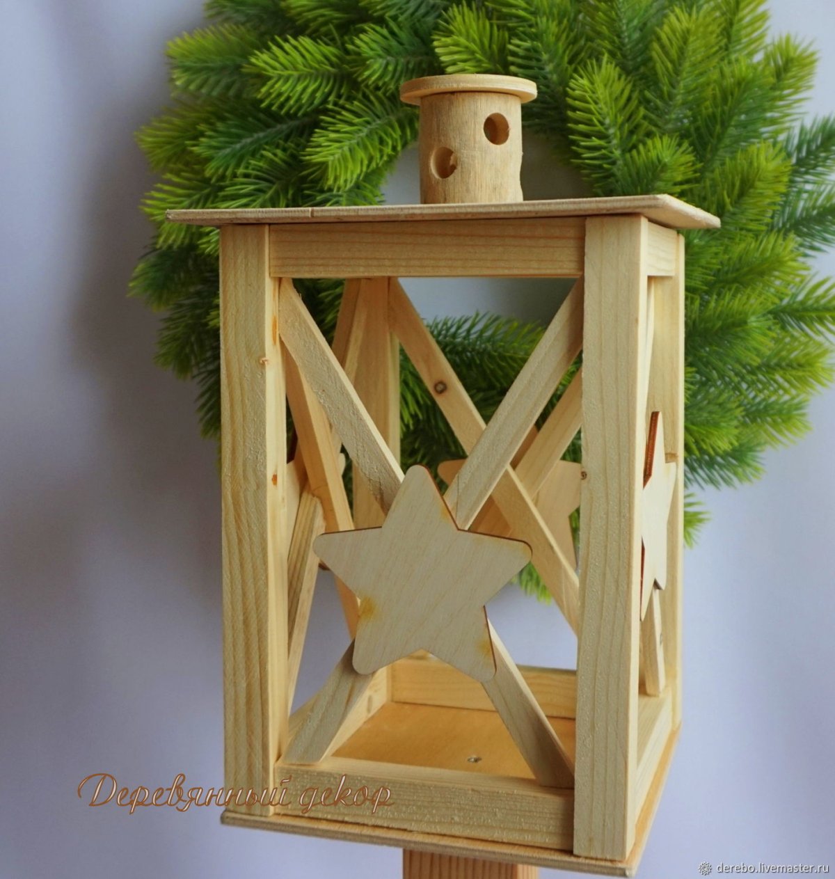 Фонарик из дерева