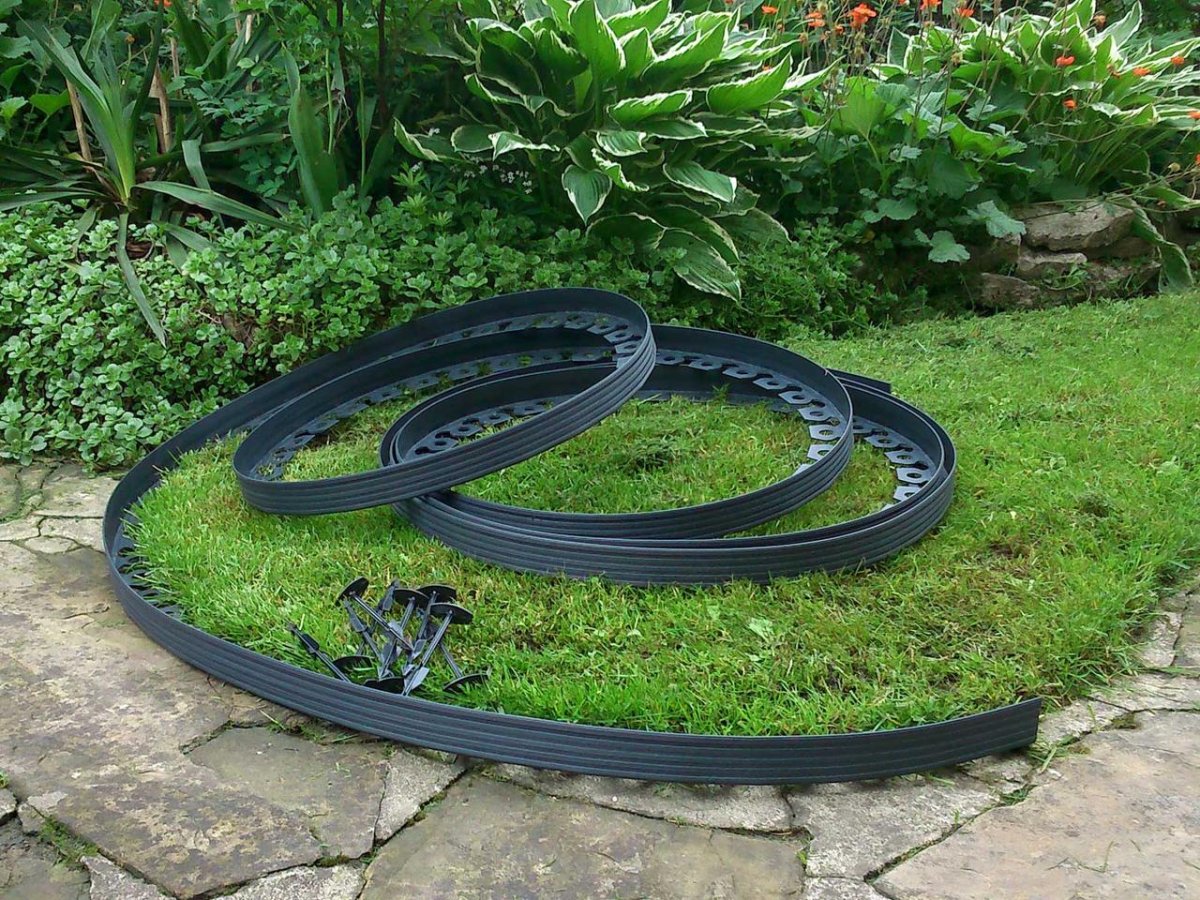 Бордюр для цветников