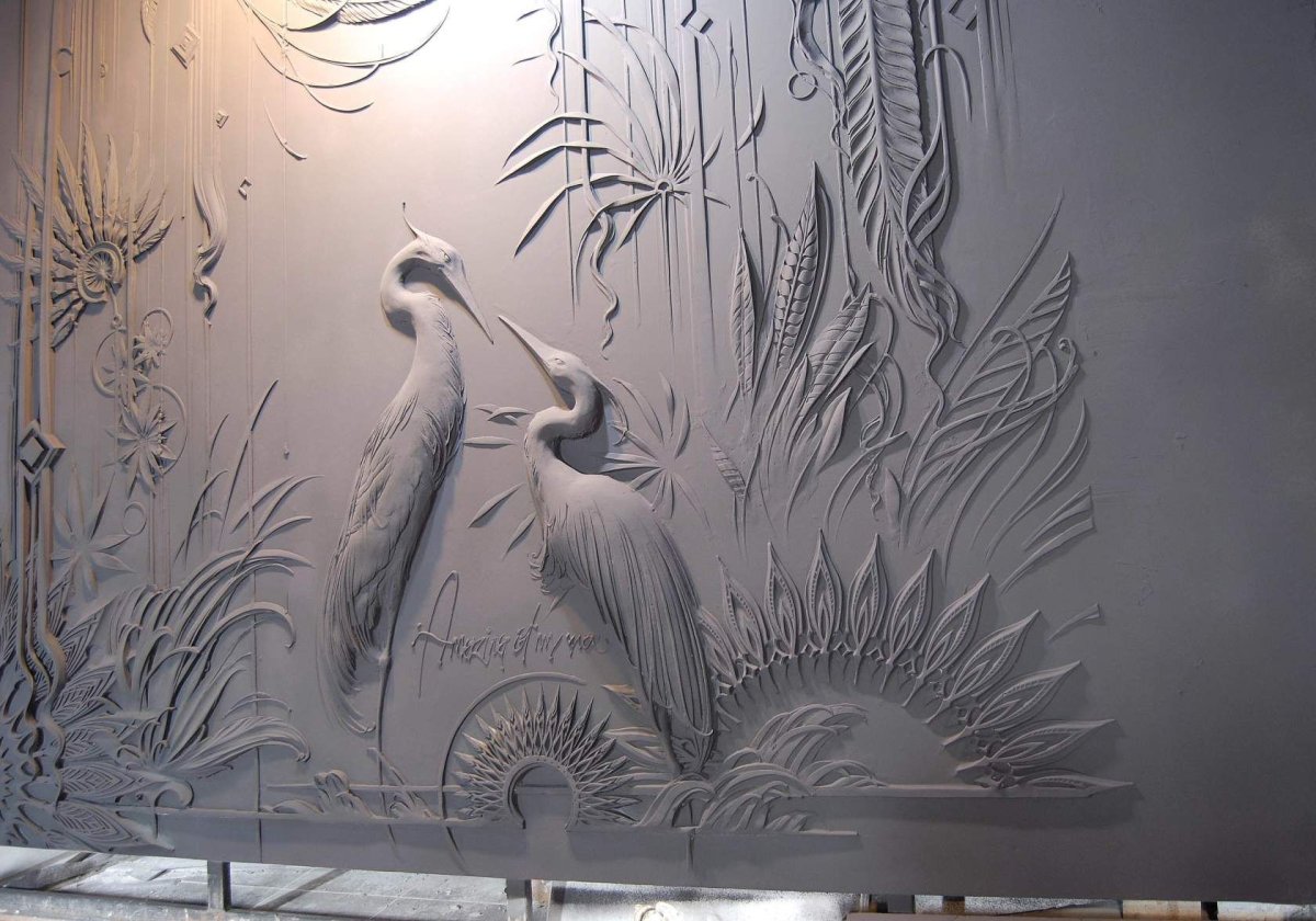 Барельеф в ванной комнате