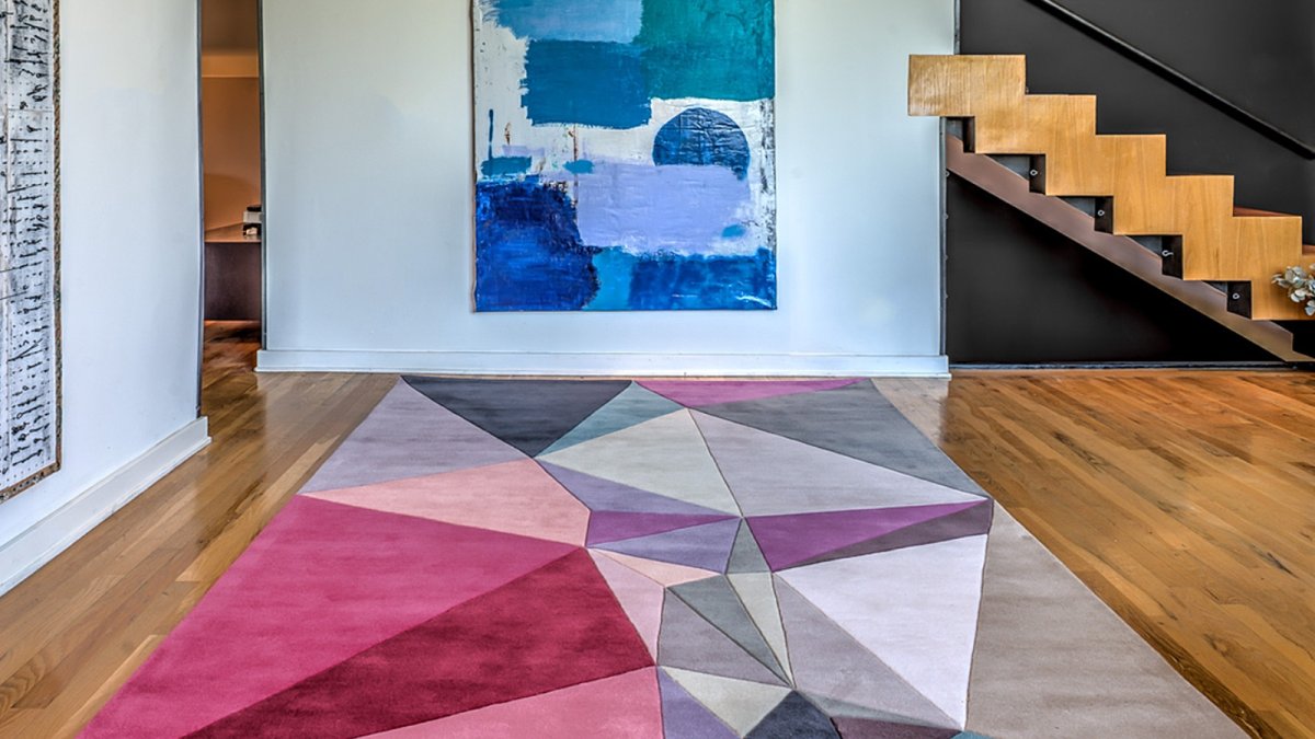 Палас с геометрическими фигурами