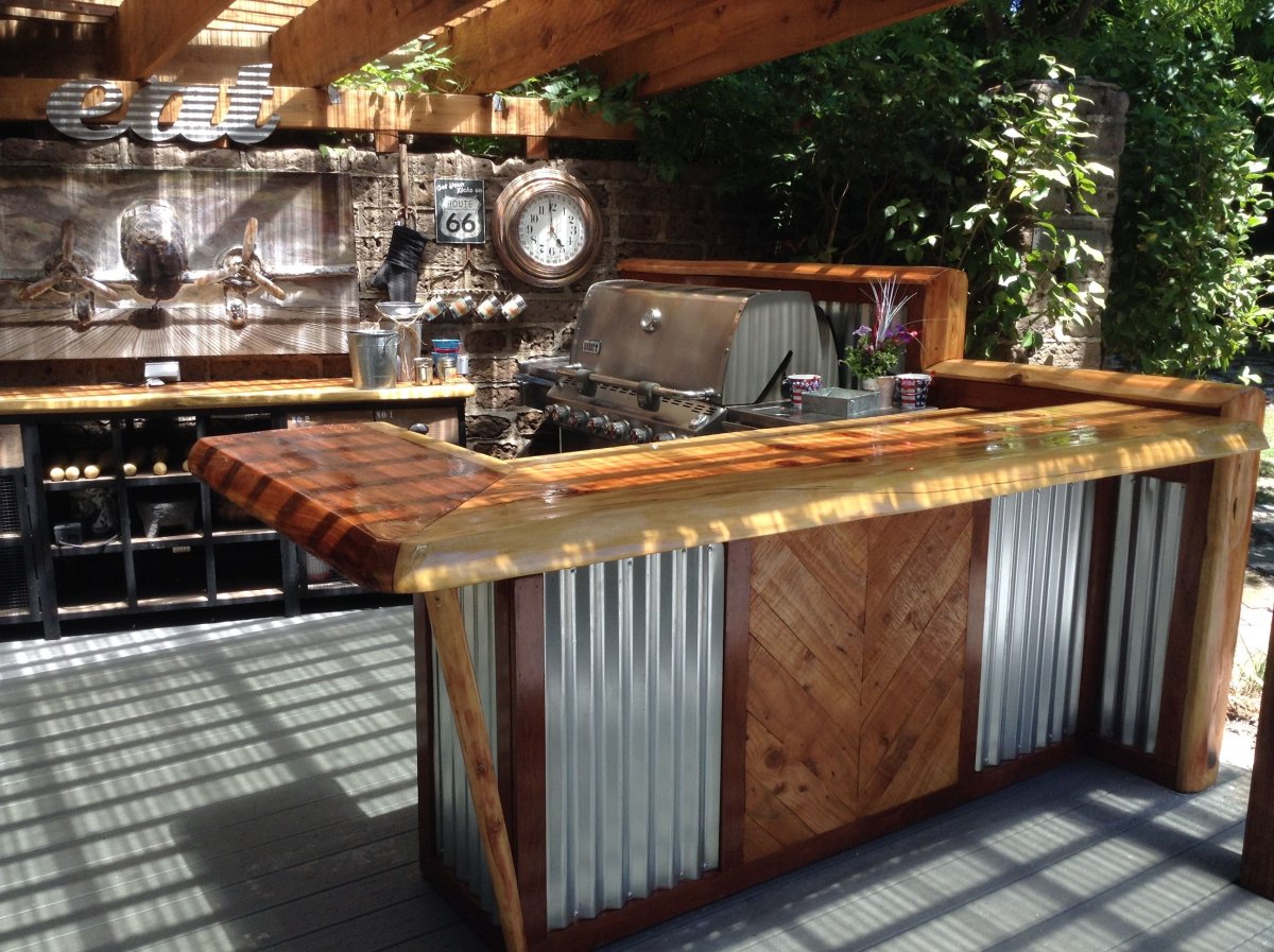 Барный стул из паллетов