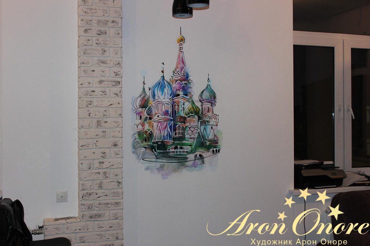 Абстрактная роспись стен в интерьере