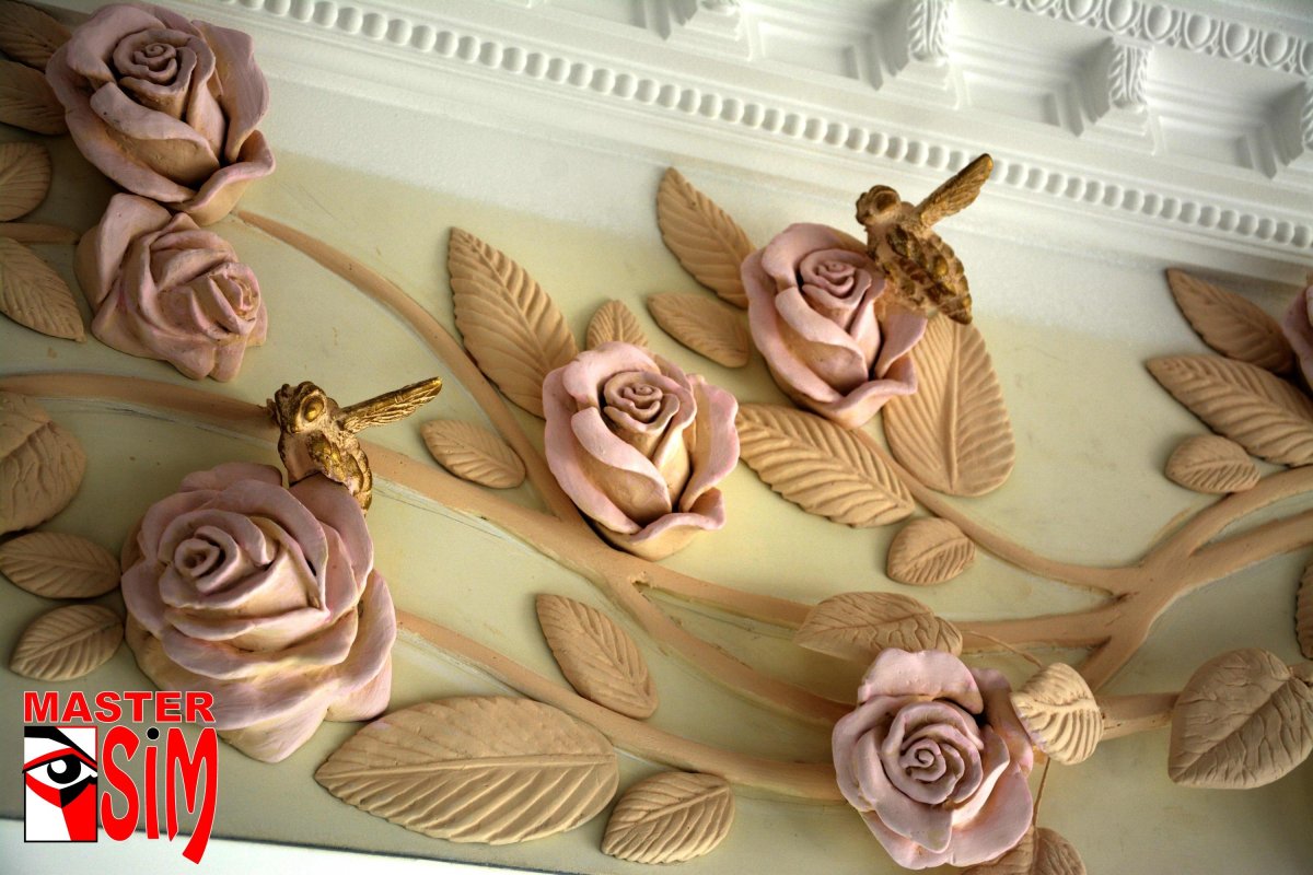 Барельеф на стене животные в стиле современная классика