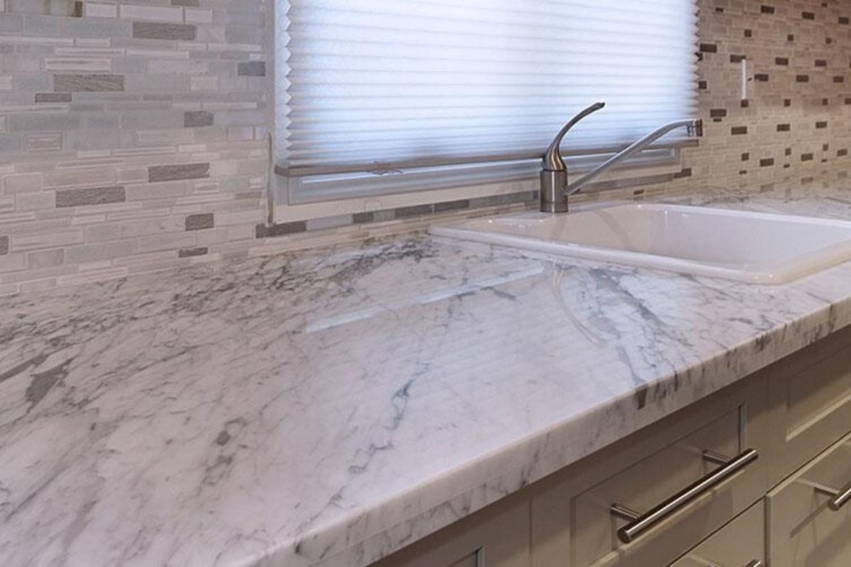 Calcutta Marble столешница Wilsonart