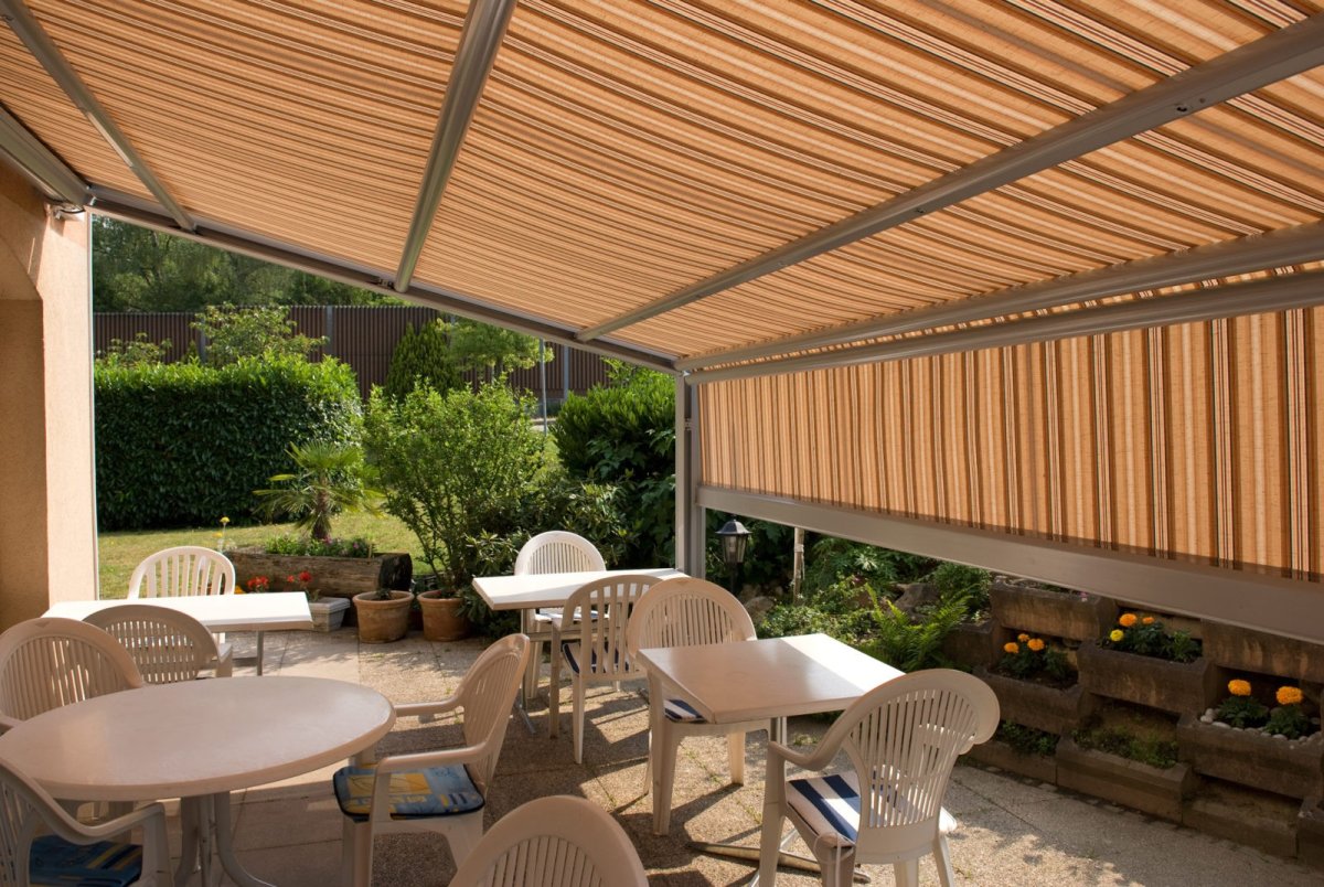 Навес-маркиза системы Veranda