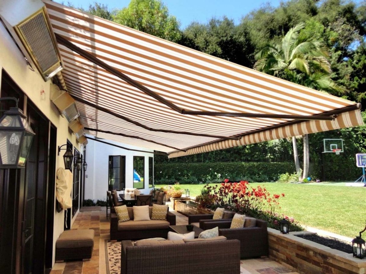 Складной навес над террасой