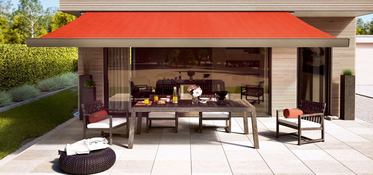 Складной навес над террасой