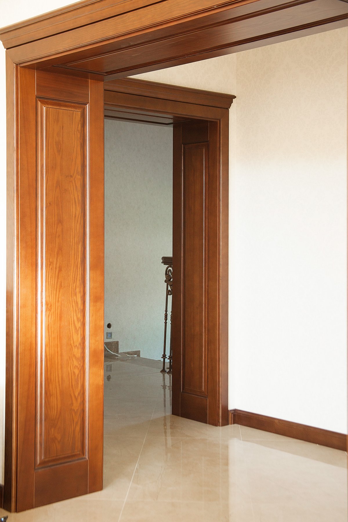 Дверной портал