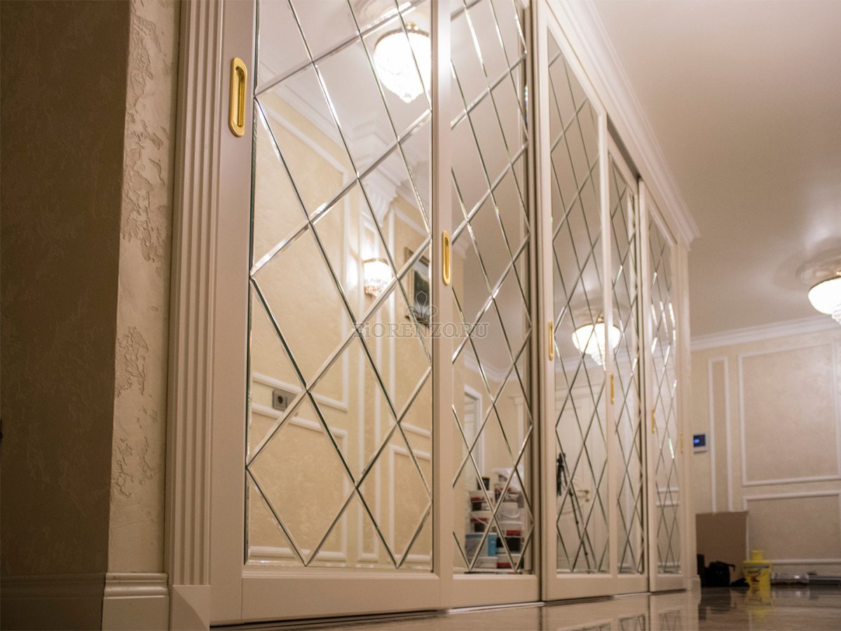 Шкаф- купе Фиеста (зеркало с фацетом)