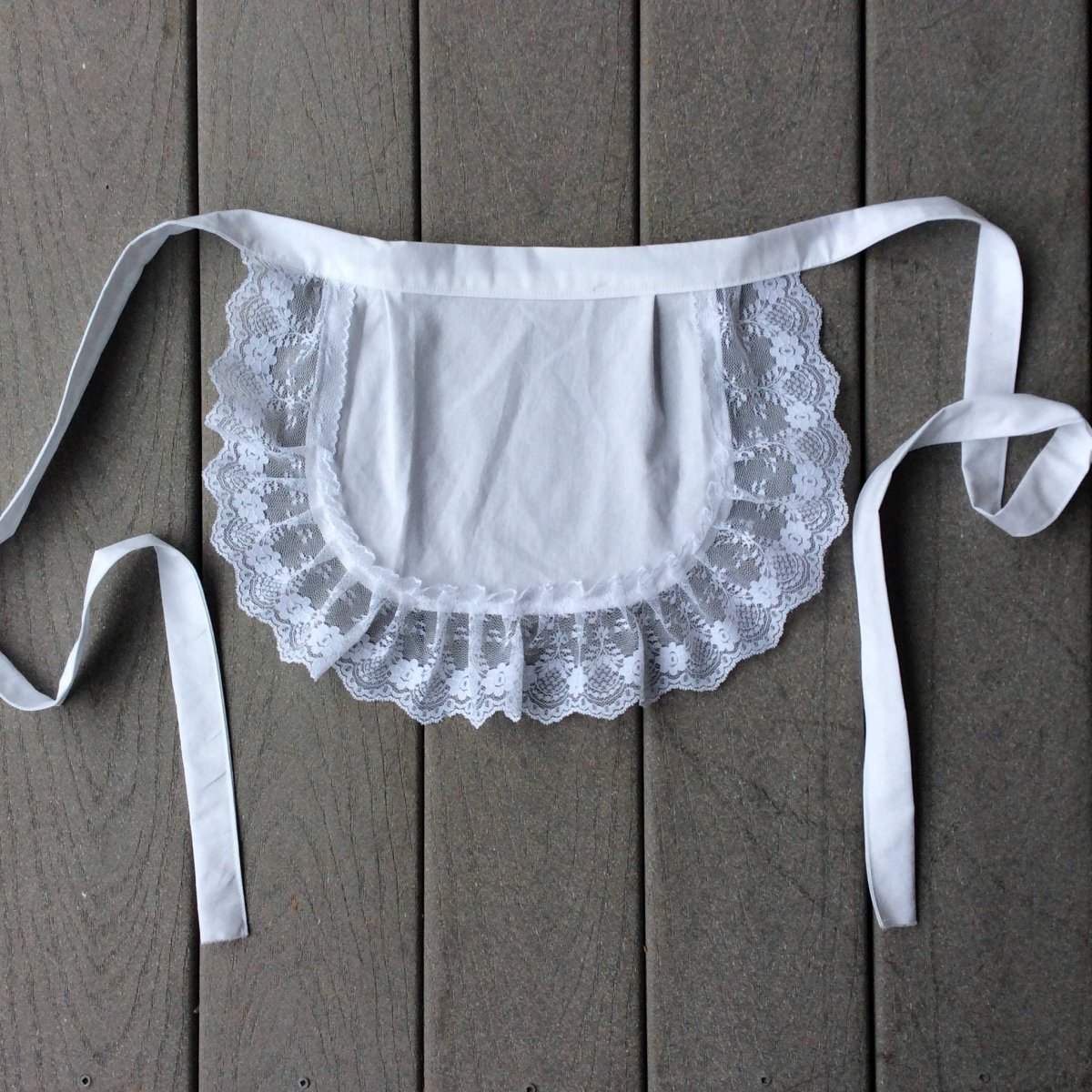 Кружевной фартук