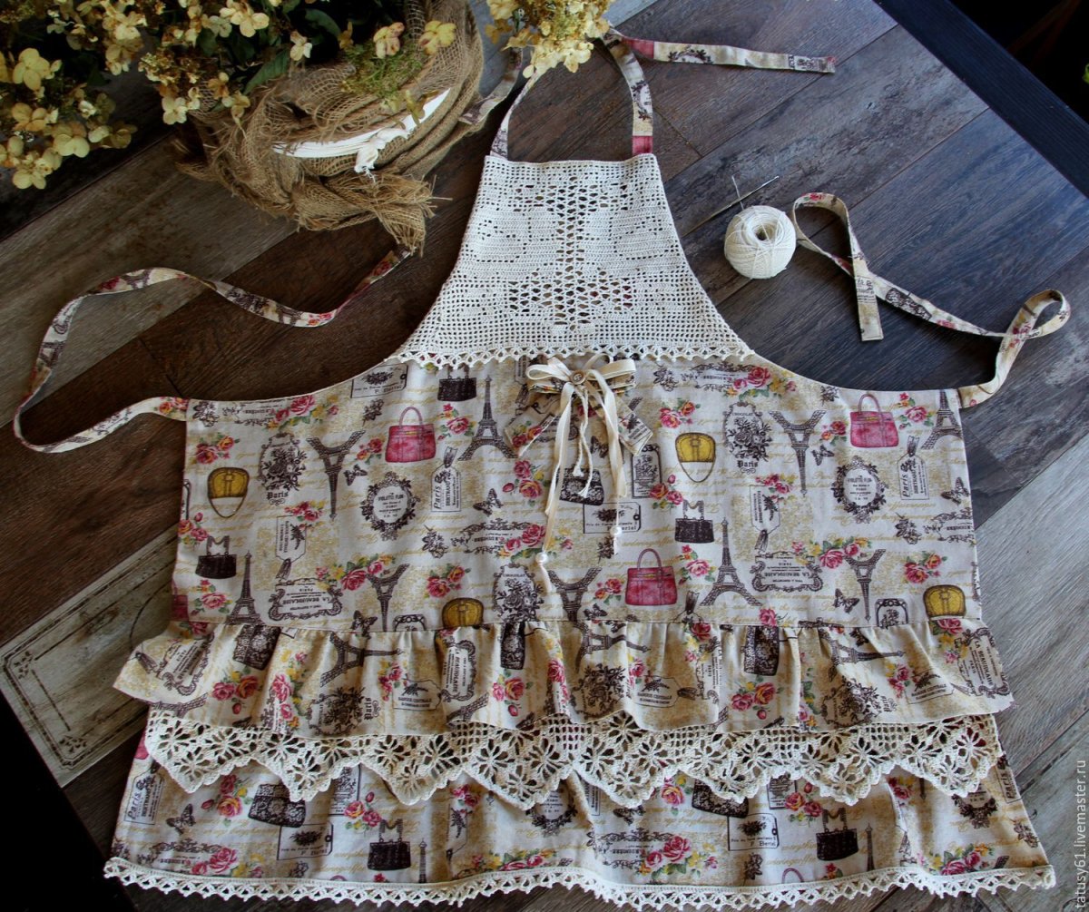 Ажурный фартук для кухни