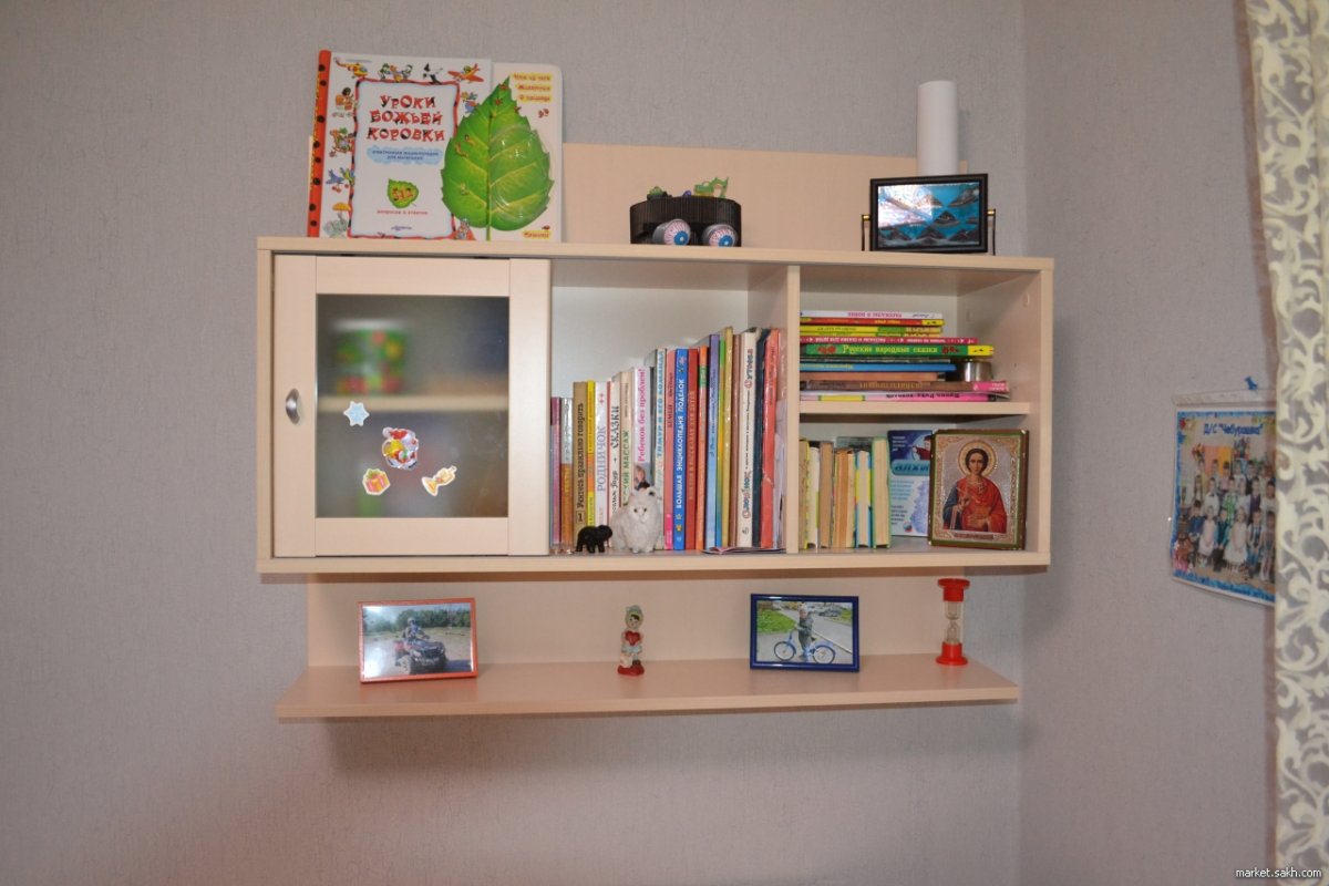 Книжные полки для школьника