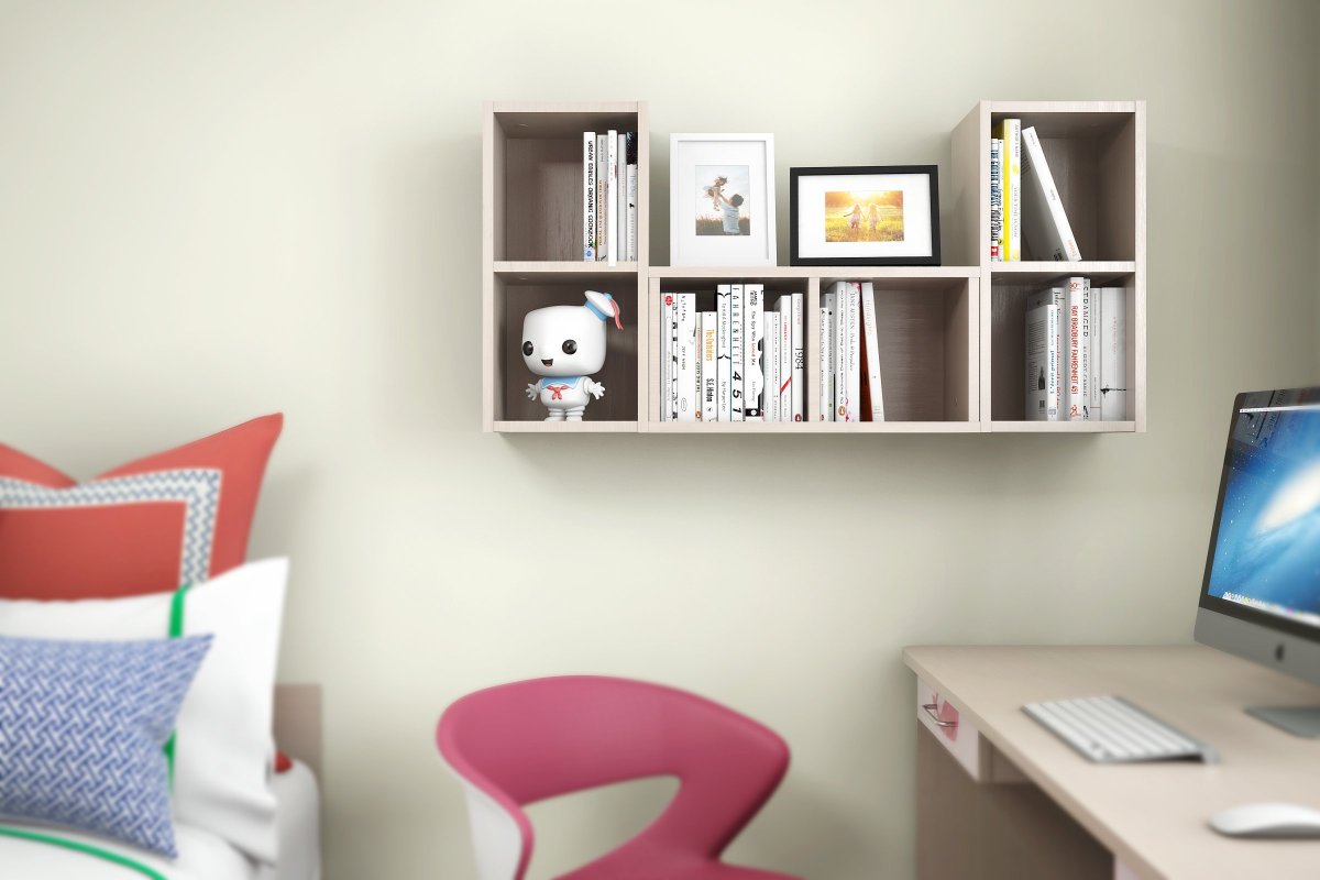 Полки над столом