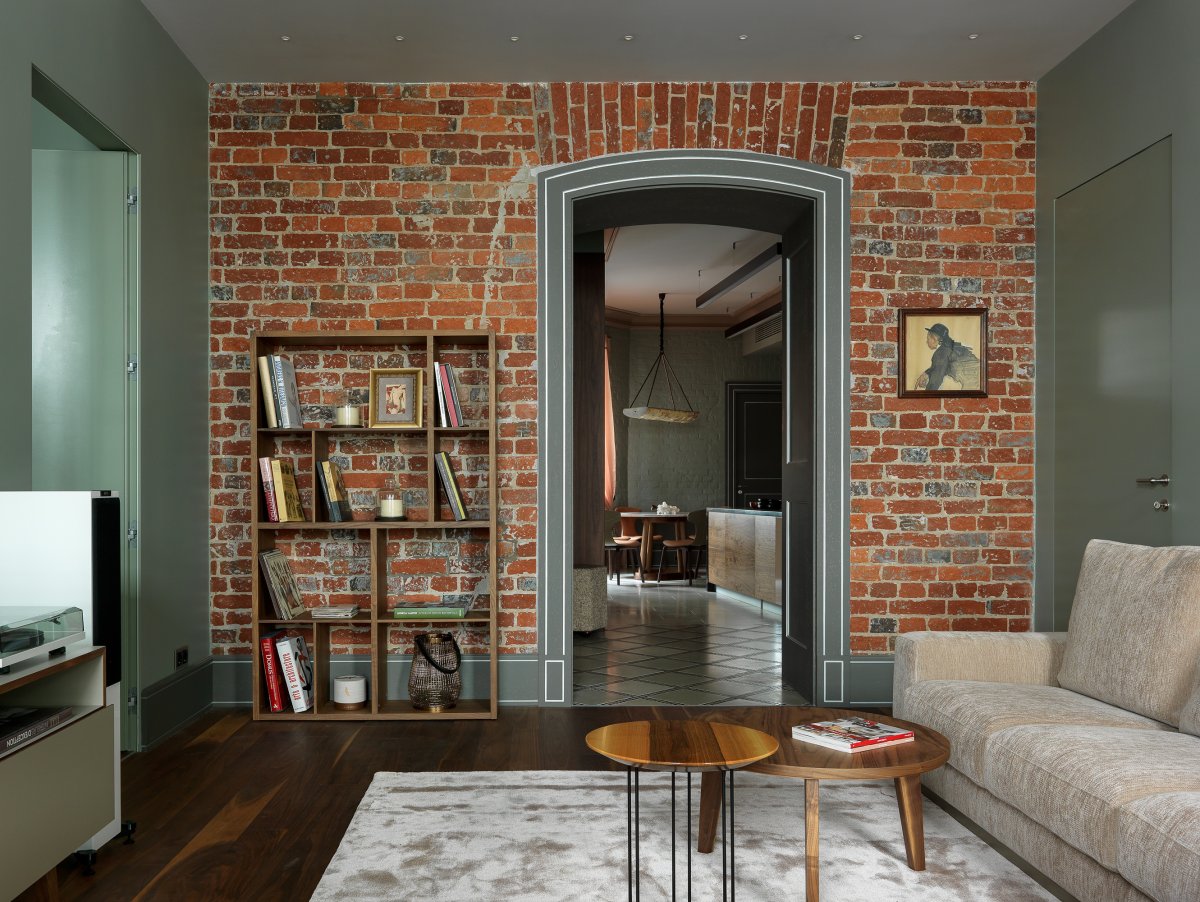 Старый кирпич в интерьере