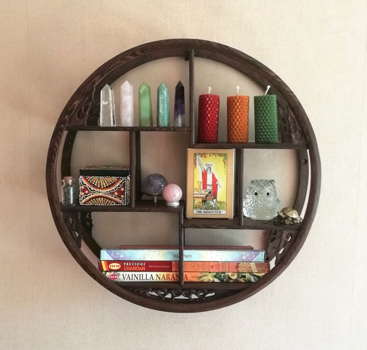 Полки из ротанга круглые