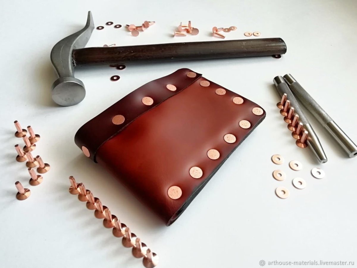 Старинные заклепки