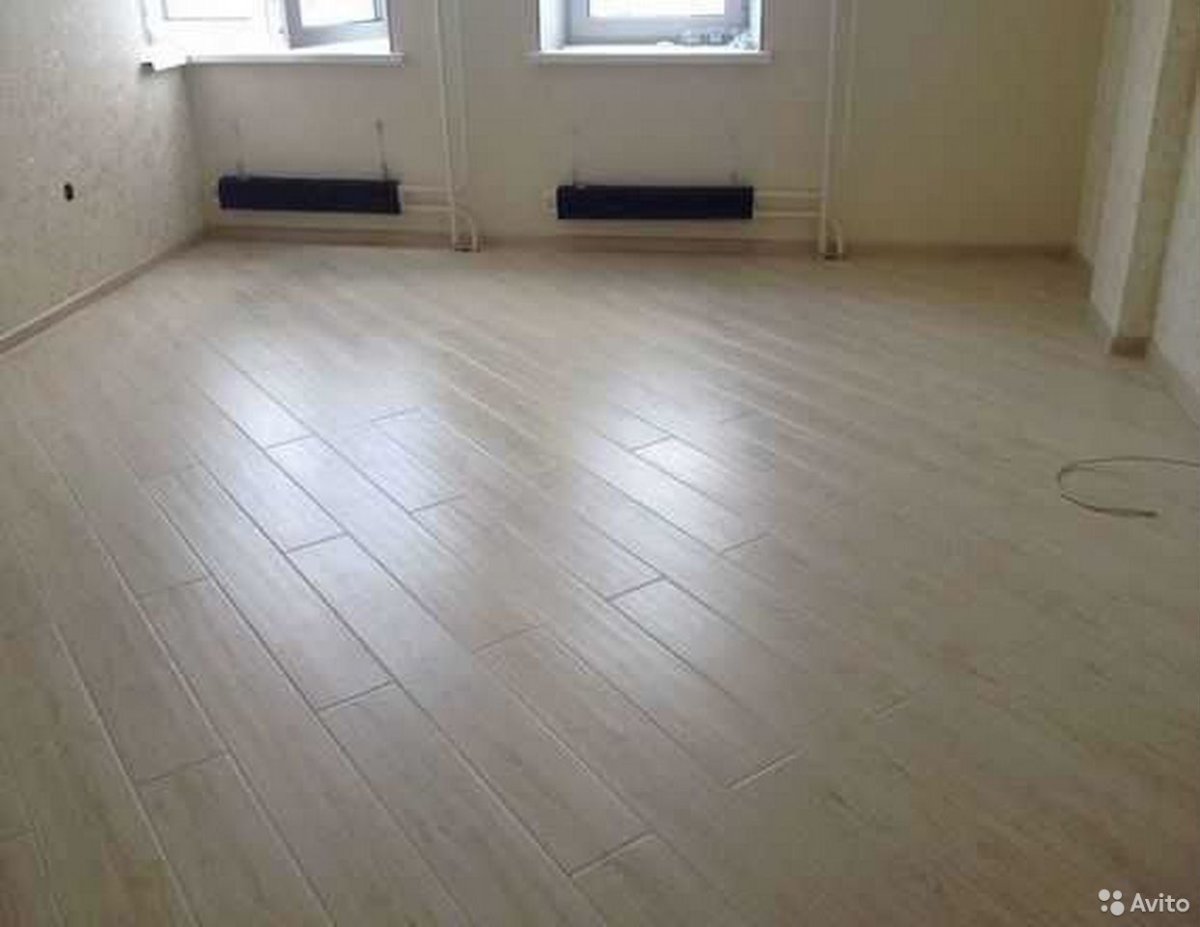 Паркет в коридоре