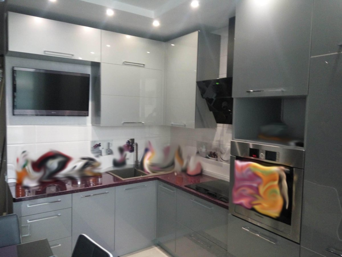 Кухня серебристый металлик