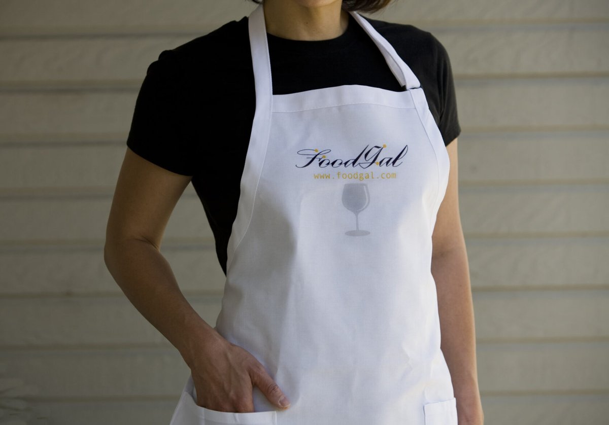 Человек в фартуке