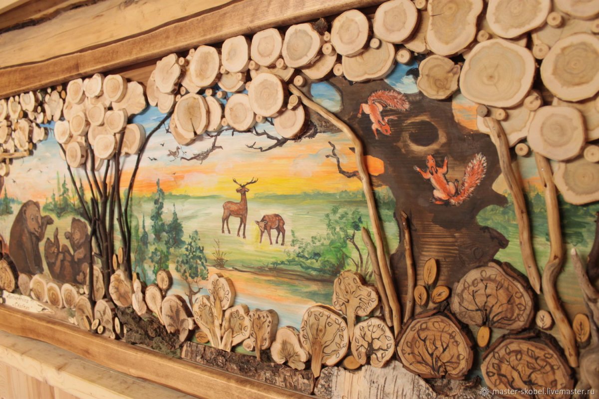 Панно с искусственными цветами