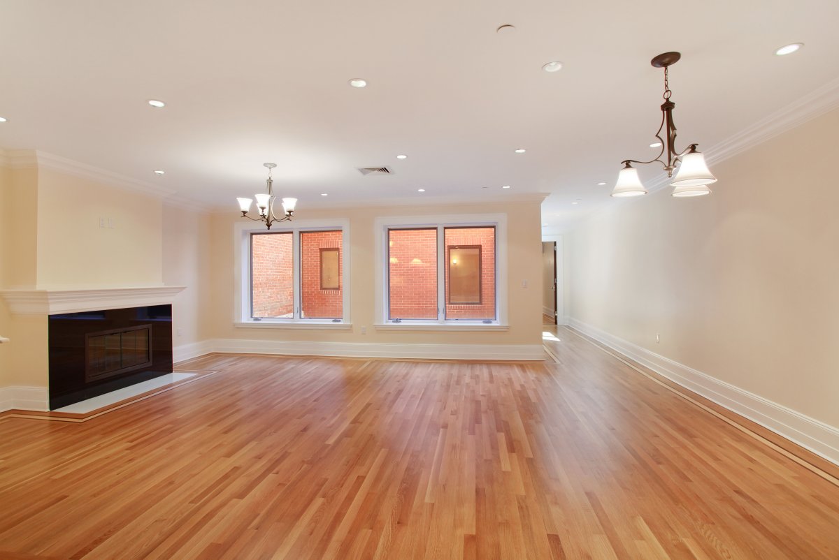 Окна в пол в загородном доме