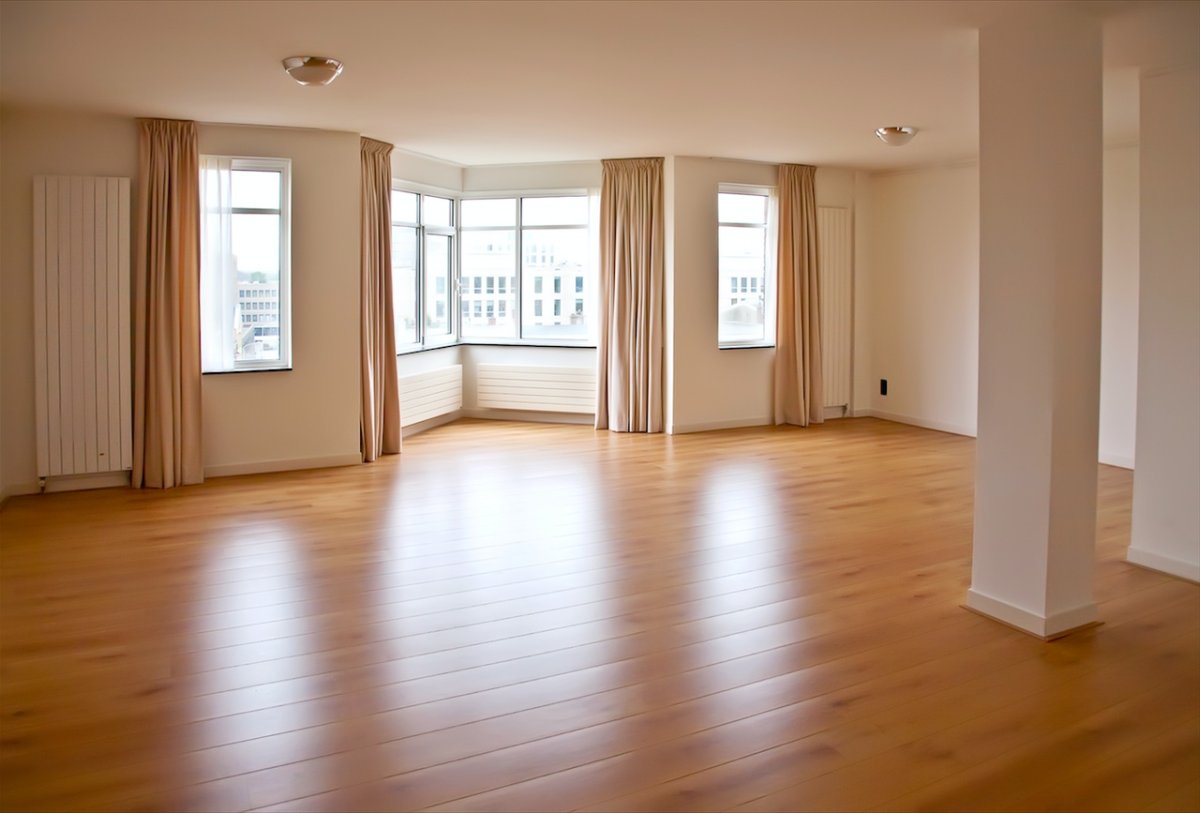 Парящая стенка