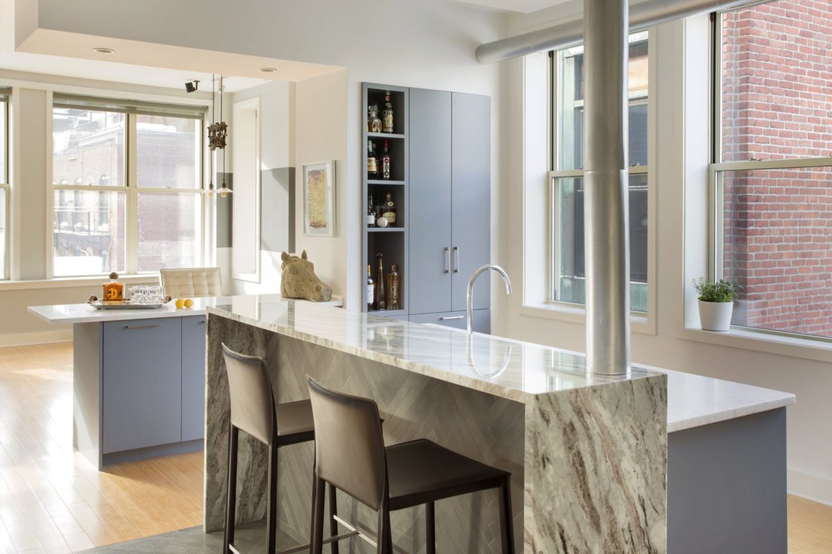 Откидной стол на кухню